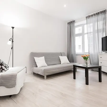 Cozy Studio Strzelecka Old Town By Renters *