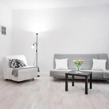 Cozy Studio Strzelecka Old Town By Renters