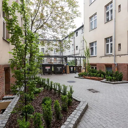 Cozy Studio Strzelecka Old Town By Renters Apartment Poznan